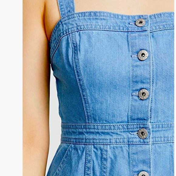 BB Dakota Jean Light Blue overall dress *worn once* Size 4 so cute and comfy - Picture 2 of 9